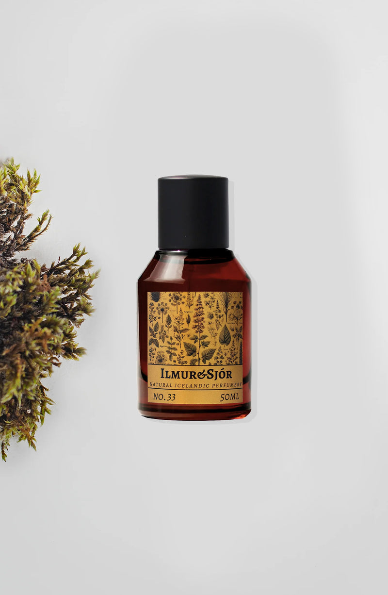 50 ml bottle of Ilmur & Sjór Mosinn no.33 Icelandic moss perfume